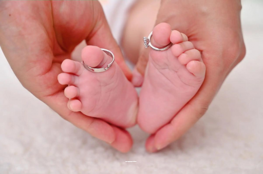 武威宝宝大便里有血